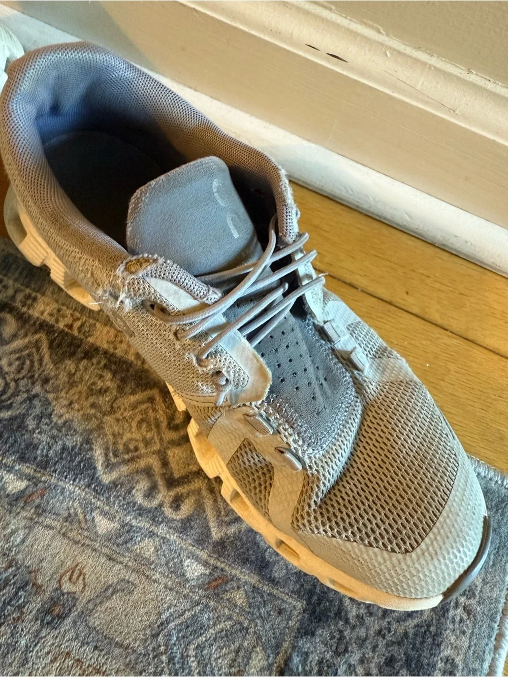 On Running Cloudlight Running Shoes in Light Gray